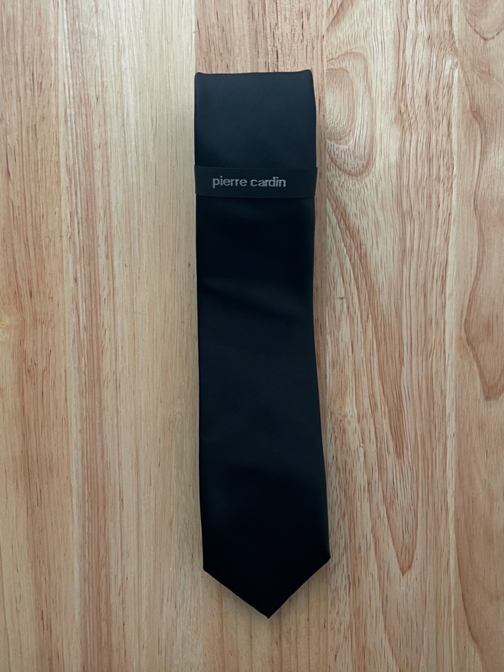PIERRE CARDIN BLACK MEN’S NECK TIE!